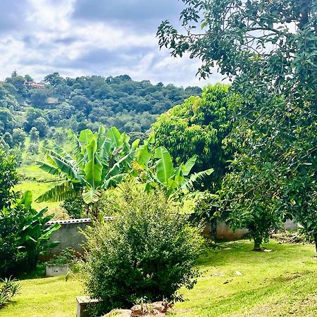 Chacara Tha&Thi Cond Fechado Wi Fi Spa E Pisc Aquececimento Solar Bom Jesus dos Perdões Exteriör bild
