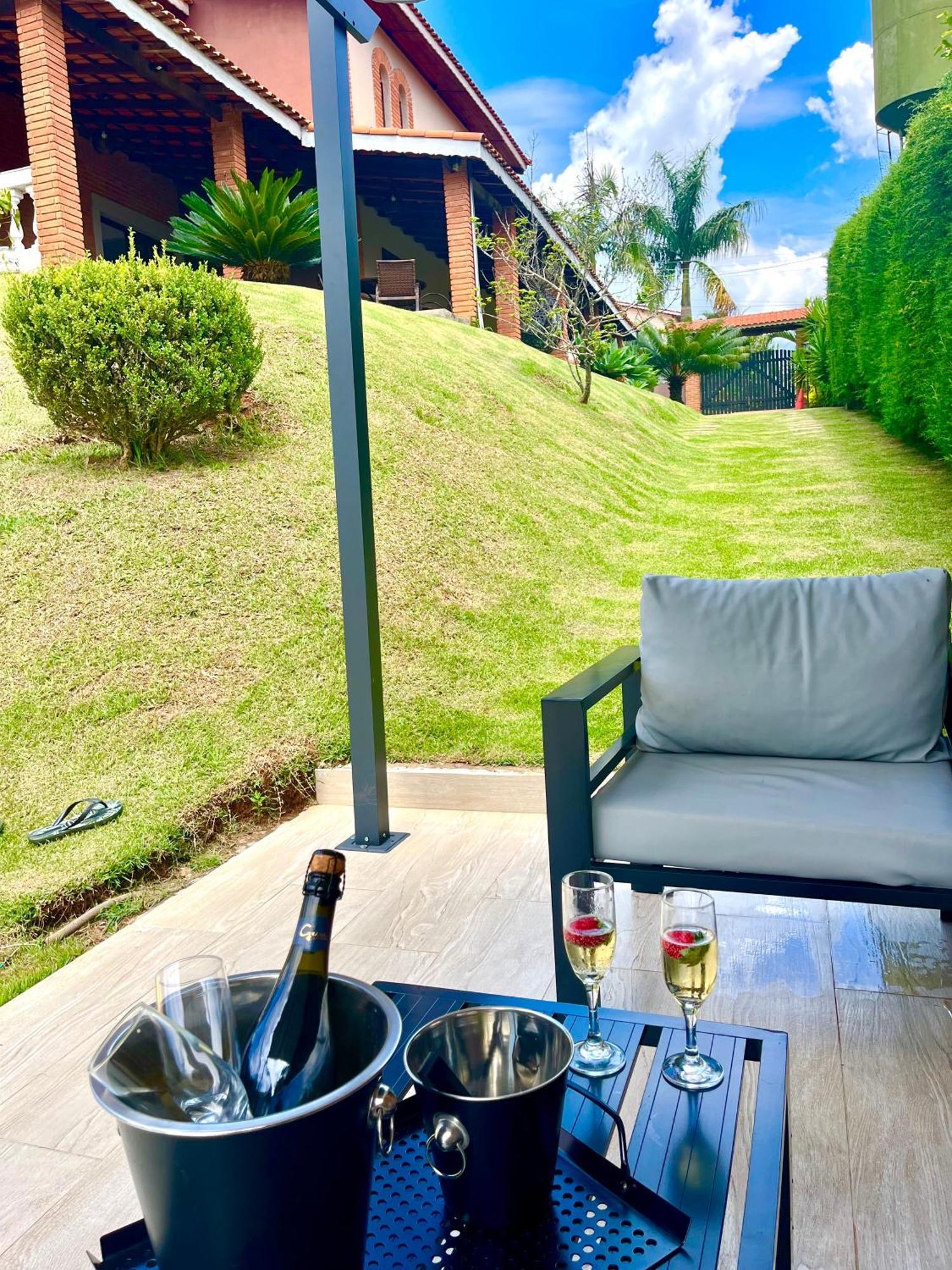 Chacara Tha&Thi Cond Fechado Wi Fi Spa E Pisc Aquececimento Solar Bom Jesus dos Perdões Exteriör bild